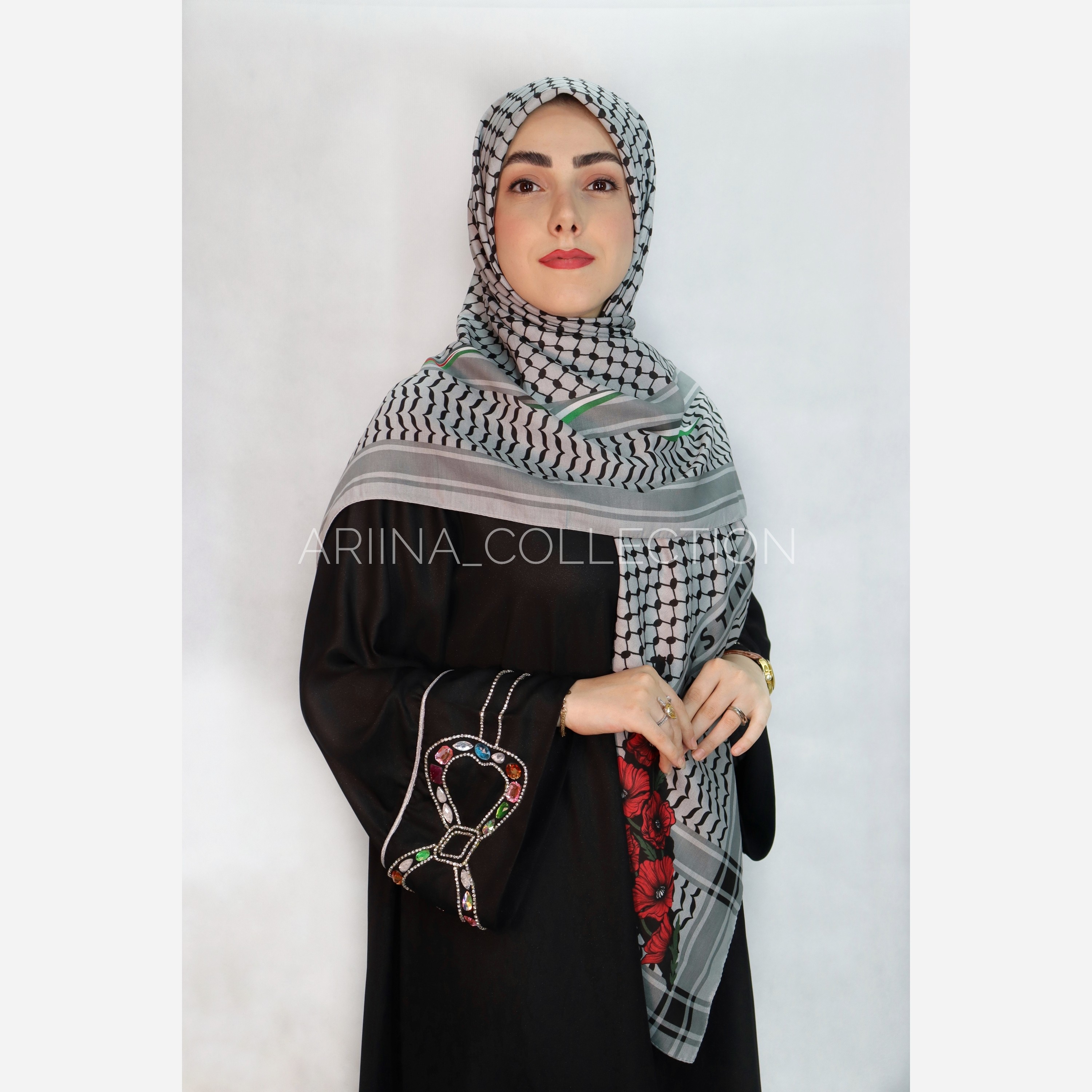 روسری نخ اسپان قواره 135 طرح (مقاومت)