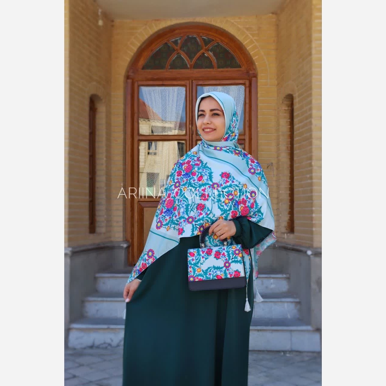 روسری نخی قواره 140 طرح نصیرالملک