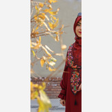 روسری نخی قواره 140 طرح مرغ آمین (زرشکی)