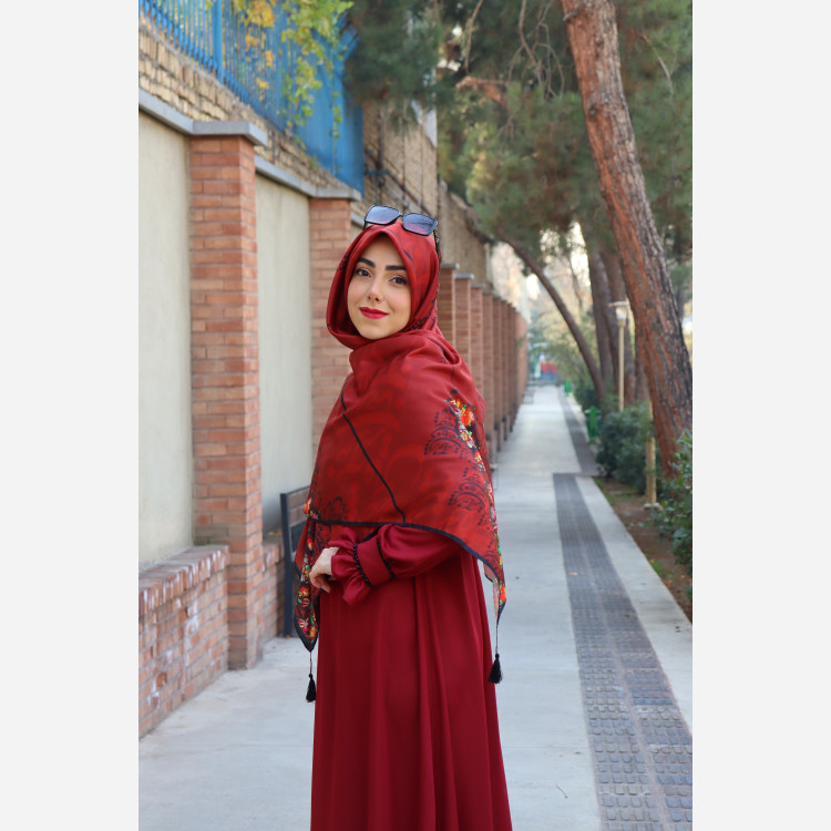 روسری نخی قواره 140 طرح مرغ آمین (زرشکی)