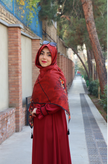 روسری نخی قواره 140 طرح مرغ آمین (زرشکی)
