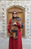 شال زنانه نخ ابریشم طرح گل و مرغ قواره بزرگ منگوله دار